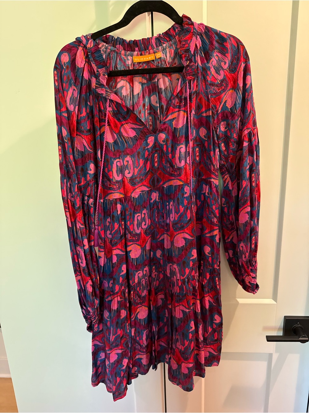 Oliphant Colorful Pleated V-Neck Tunic Dress - Pink & Blue Print
